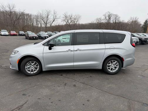 2026 Chrysler Pacifica L
