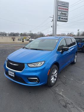 2026 Chrysler Pacifica L