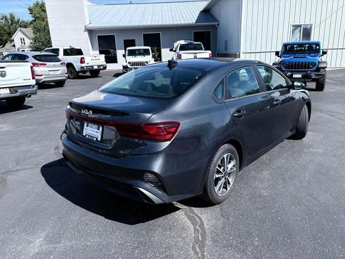 2023 Kia Forte LXS