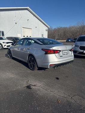 2024 Nissan Altima SR FWD