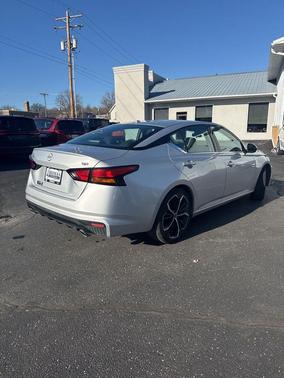 2024 Nissan Altima SR FWD