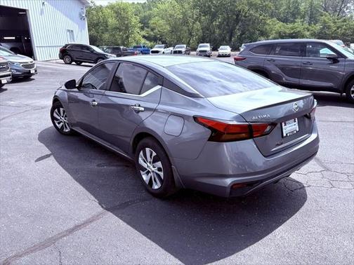 2021 Nissan Altima S FWD