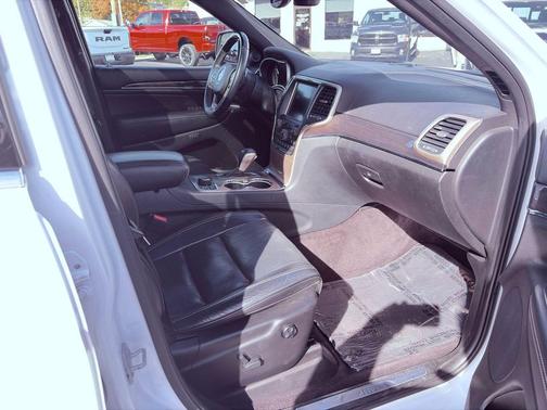 2017 Jeep Grand Cherokee Overland