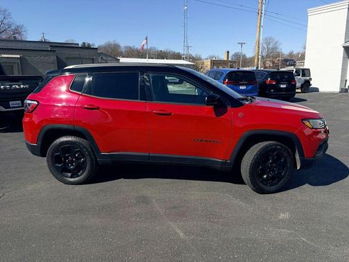 2023 Jeep Compass Trailhawk