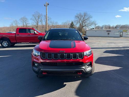 2023 Jeep Compass Trailhawk
