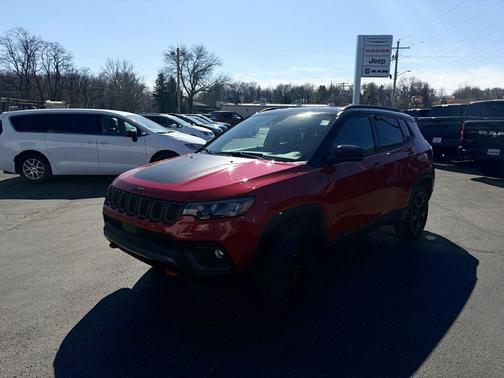 2023 Jeep Compass Trailhawk