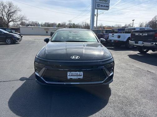 Abyss Black 2025 Hyundai SONATA SEL