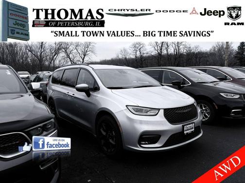 2023 Chrysler Pacifica Touring L