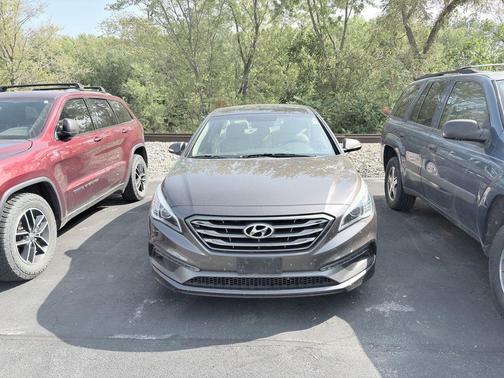 2016 Hyundai SONATA Limited