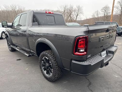 2026 RAM 2500 Tradesman Crew Cab 4x4 6'4' Box