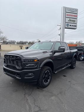 2026 RAM 2500 Tradesman Crew Cab 4x4 6'4' Box
