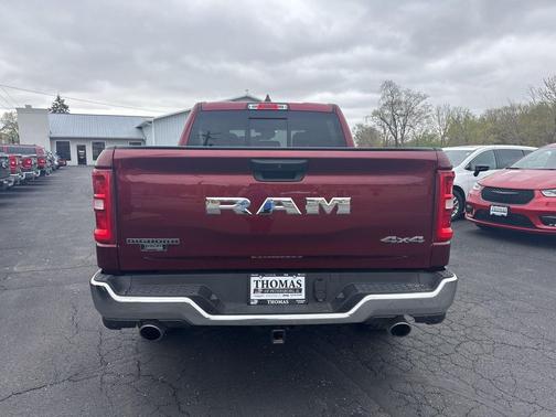 Delmonico Red Pearlcoat 2025 RAM 1500 Big Horn/Lone Star