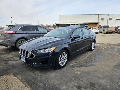 2020 Ford Fusion SE