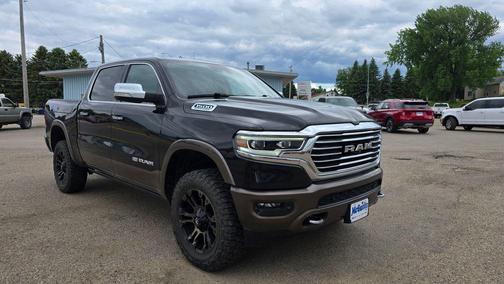 Diamond Black Crystal Pearlcoat 2021 RAM 1500 Longhorn