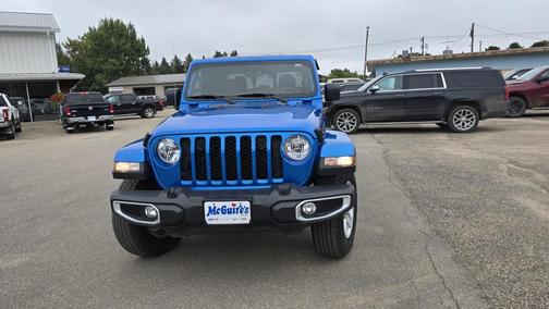 2022 Jeep Gladiator Sport S