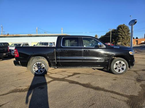 2023 RAM 1500 Limited