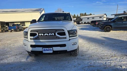 2018 RAM 2500 Laramie Crew Cab 4x4 6'4' Box