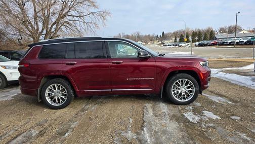 2023 Jeep Grand Cherokee L Summit