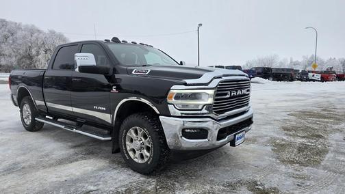 2023 RAM 2500 Laramie Crew Cab 4x4 6'4' Box