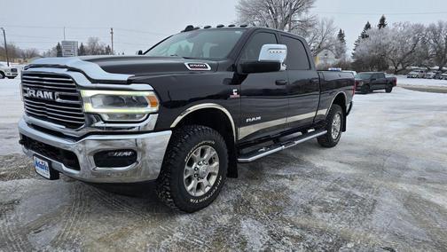 2023 RAM 2500 Laramie Crew Cab 4x4 6'4' Box