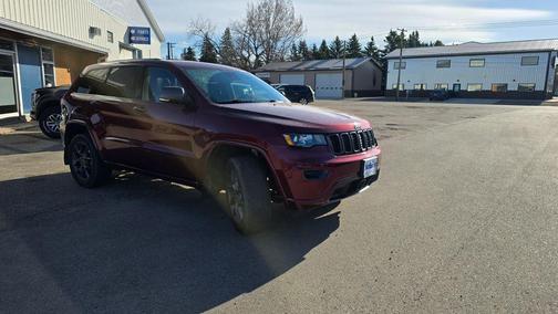 Velvet Red Pearlcoat 2021 Jeep Grand Cherokee 80th Anniversary 4x4