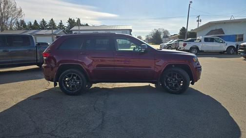Velvet Red Pearlcoat 2021 Jeep Grand Cherokee 80th Anniversary 4x4