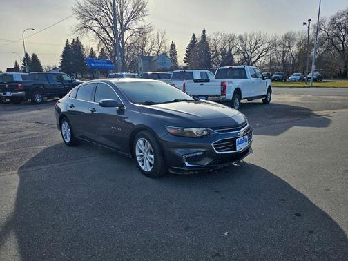 2017 Chevrolet Malibu 1LT