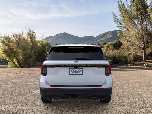 SPACE WHITE METALLIC 2026 Ford Explorer Active