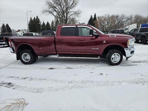 2020 RAM 3500 Big Horn Crew Cab 4x4 8' Box