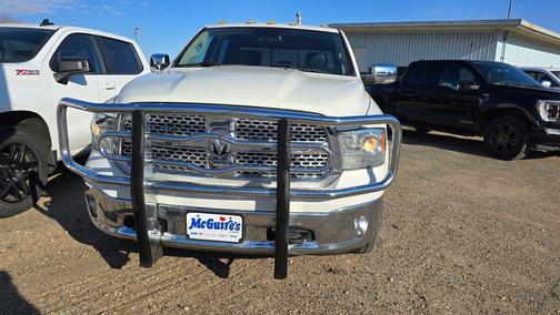 Pearl White 2016 RAM 1500 Laramie