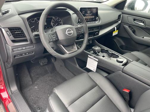 Scarlet Ember 2026 Nissan Rogue Dark Armor