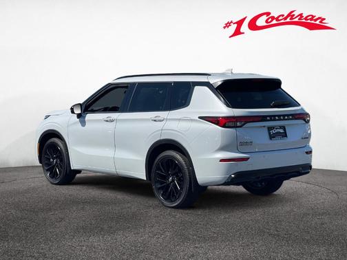 Alpine Frost 2026 Nissan Rogue PLAT