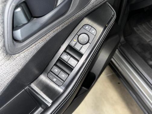 Gun Metallic 2021 Nissan Rogue S