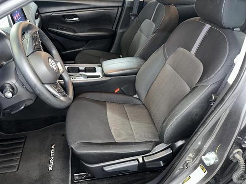 Gun Metallic 2025 Nissan Sentra SV