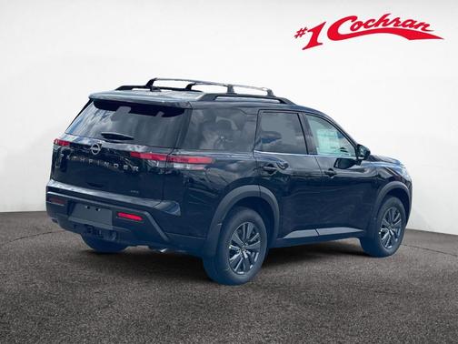 Super Black 2026 Nissan Pathfinder SV