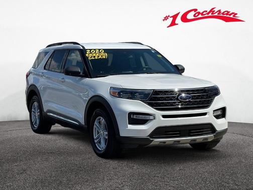 Star White 2020 Ford Explorer XLT