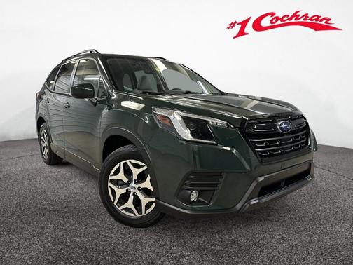 Cascade Green Silica 2024 Subaru Forester Premium