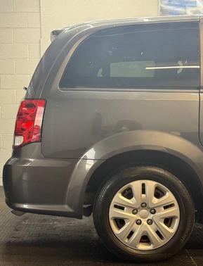 2016 Dodge Grand Caravan AVP/SE
