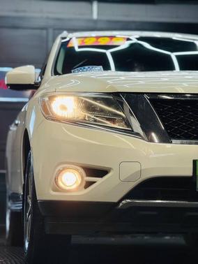 2013 Nissan Pathfinder Platinum