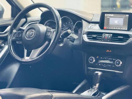 2016 Mazda Mazda6 i Touring
