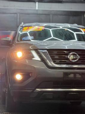 2019 Nissan Pathfinder SV