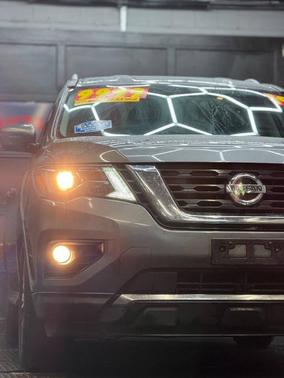 2019 Nissan Pathfinder SV