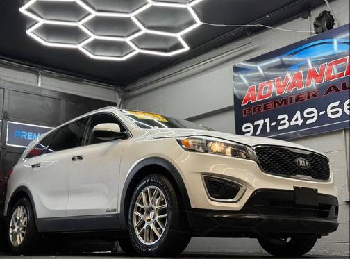 2016 Kia Sorento LX