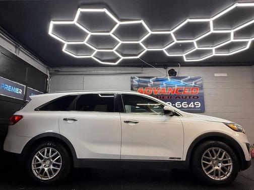 2016 Kia Sorento LX