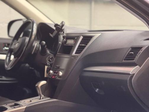 2011 Subaru Outback 2.5 i Premium