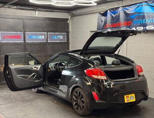2012 Hyundai Veloster Base