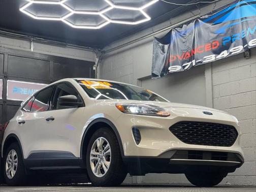 2020 Ford Escape S
