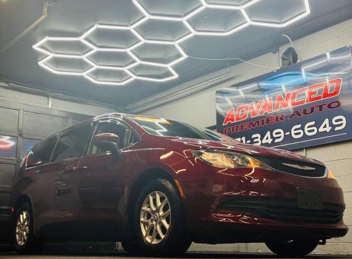 2017 Chrysler Pacifica Touring