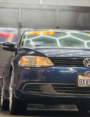 2014 Volkswagen Jetta Auto SE