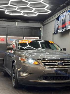 2012 Ford Taurus SHO